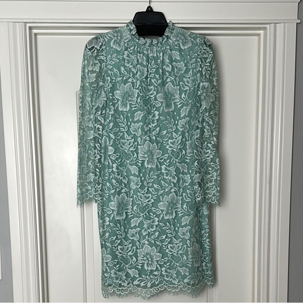 Vince Camuto Green Long Sleeve Mock Neck Sheath Dress